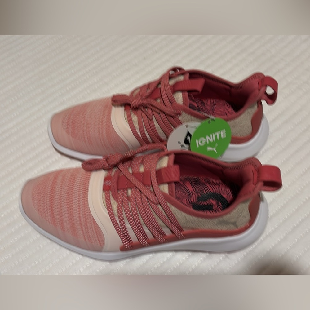 Puma Women's Coral/Mauve Ignite Golf Shoes